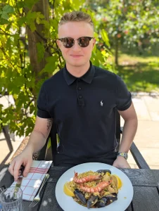 Pxl 20250718 124633013.portrait scaled